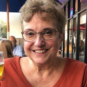 Meet your Posher, Georgia